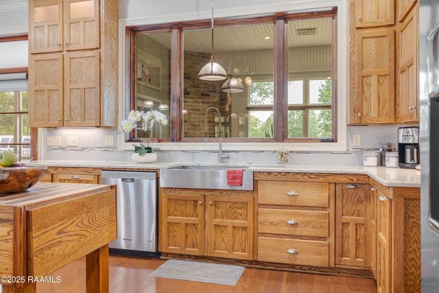 7104 La Hwy 82, Youngsville, LA 70592