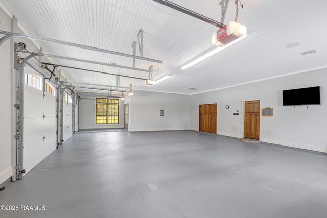 7104 La Hwy 82, Youngsville, LA 70592