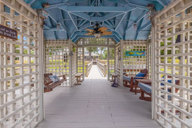 7104 La Hwy 82, Youngsville, LA 70592