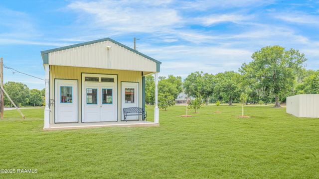 7104 La Hwy 82, Youngsville, LA 70592