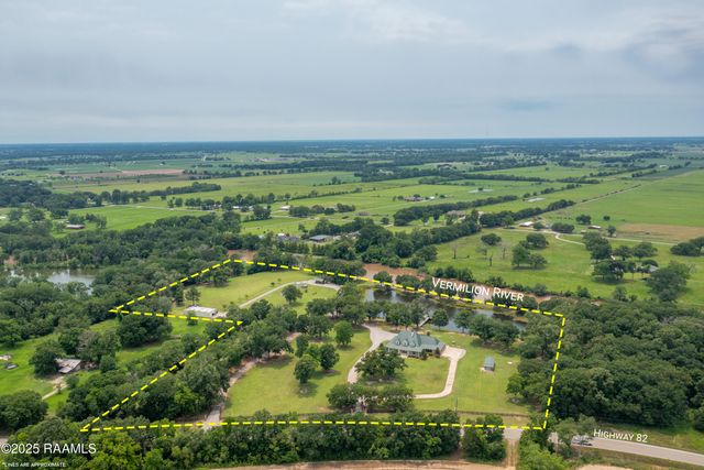 7104 La Hwy 82, Youngsville, LA 70592