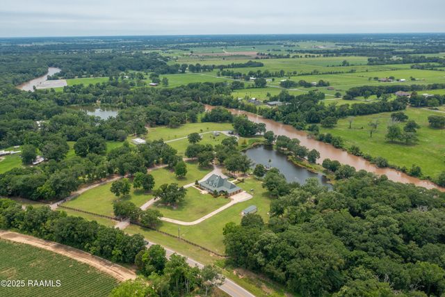 7104 La Hwy 82, Youngsville, LA 70592