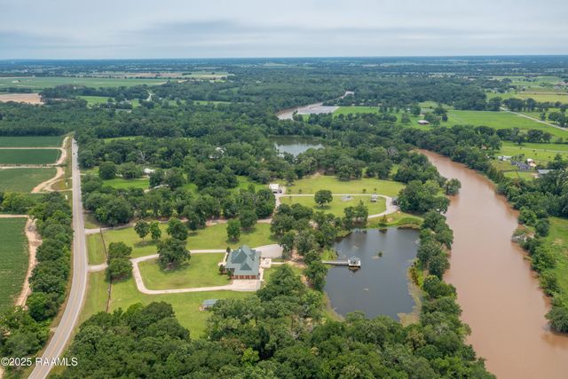 7104 La Hwy 82, Youngsville, LA 70592