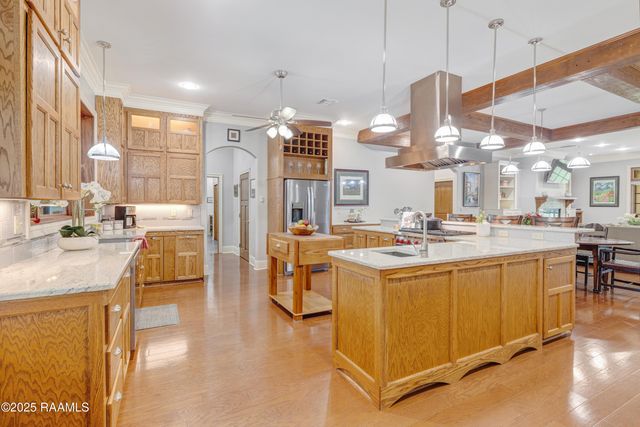 7104 La Hwy 82, Youngsville, LA 70592