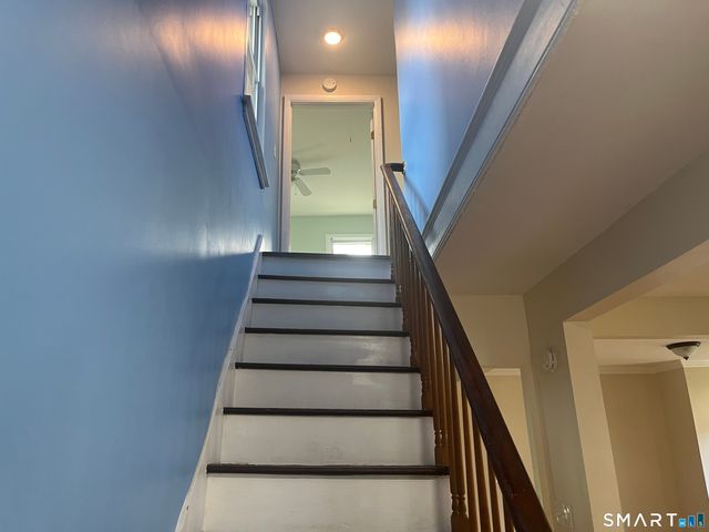 18 Summit Street, Derby, CT 06418