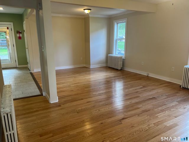 18 Summit Street, Derby, CT 06418