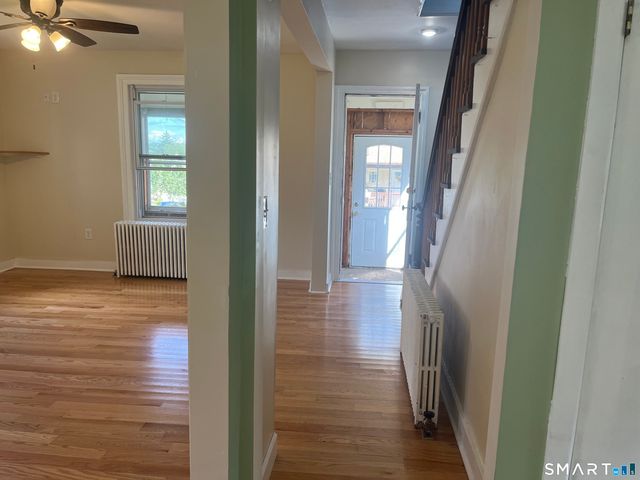 18 Summit Street, Derby, CT 06418