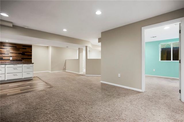675 S Evergreen Street, Gardner, KS 66030