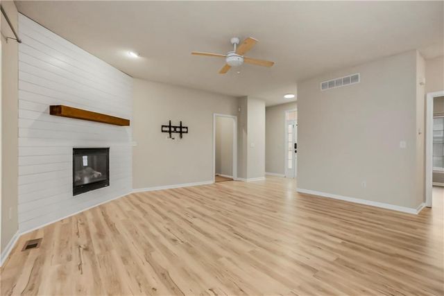 675 S Evergreen Street, Gardner, KS 66030