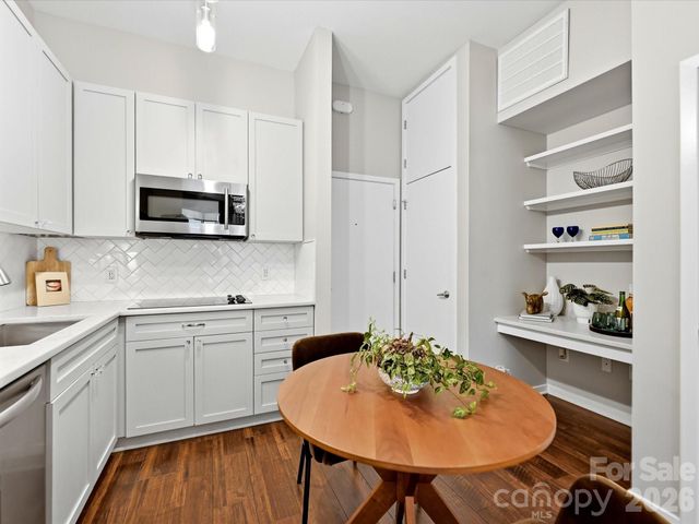 2125 Southend Drive 243, Charlotte, NC 28203
