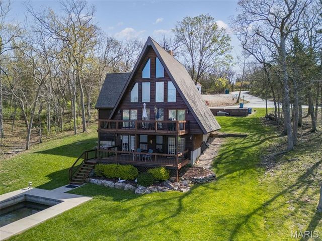 9843 E Vista Drive, Hillsboro, MO 63050