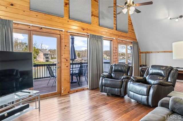9843 E Vista Drive, Hillsboro, MO 63050