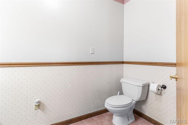 9843 E Vista Drive, Hillsboro, MO 63050