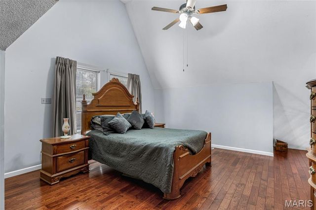 9843 E Vista Drive, Hillsboro, MO 63050