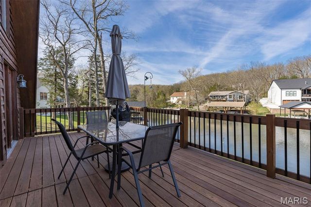 9843 E Vista Drive, Hillsboro, MO 63050