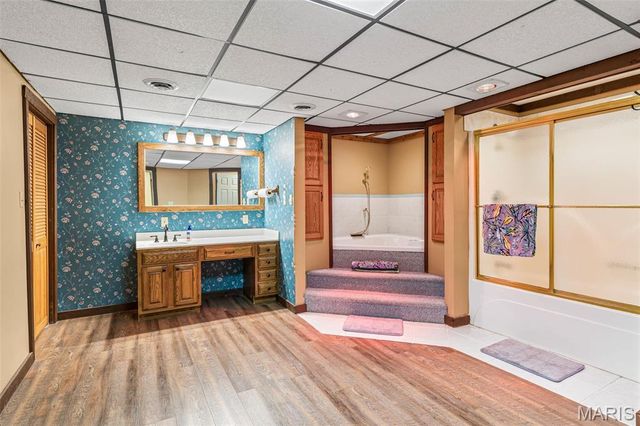 9843 E Vista Drive, Hillsboro, MO 63050