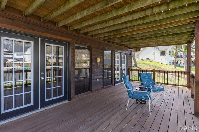 9843 E Vista Drive, Hillsboro, MO 63050