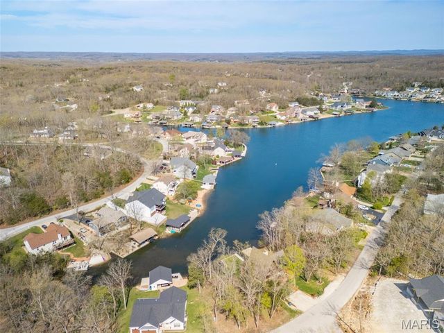 9843 E Vista Drive, Hillsboro, MO 63050