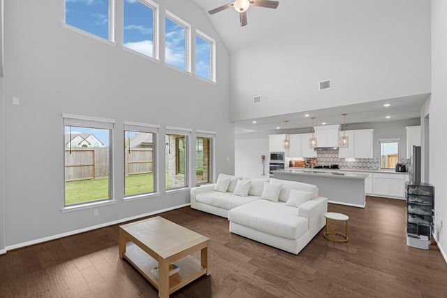 18407 Starlight Valley Trail, Cypress, TX 77433