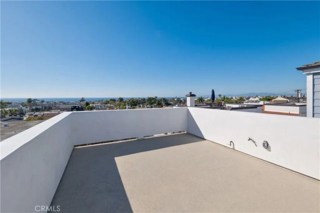 707 2nd Street, Hermosa Beach, CA 90254