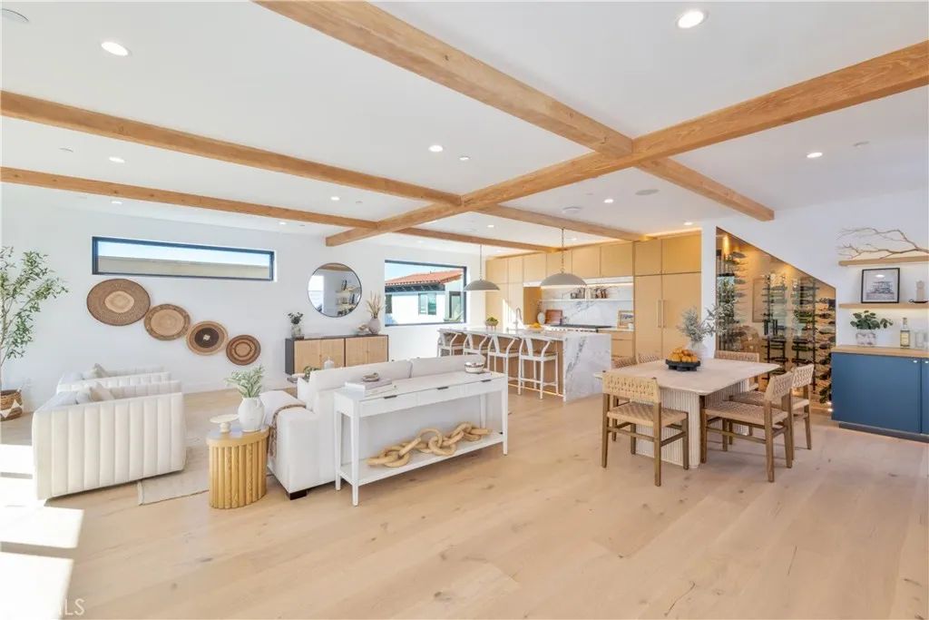 707 2nd Street, Hermosa Beach, CA 90254