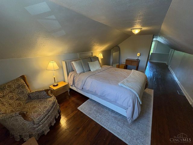 6934 Merwin Avenue, Cincinnati, OH 45227