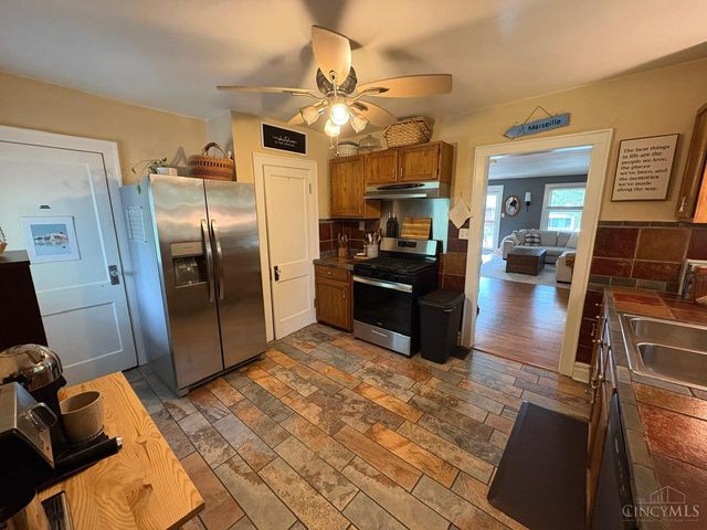 6934 Merwin Avenue, Cincinnati, OH 45227