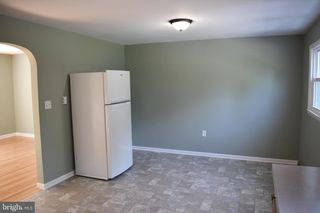 1002 LAURICH DR, Chambersburg, PA 17202