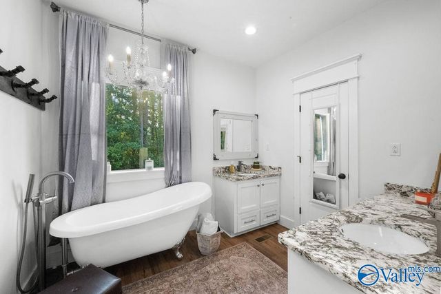 2821 Reeves Street, Hokes Bluff, AL 35903