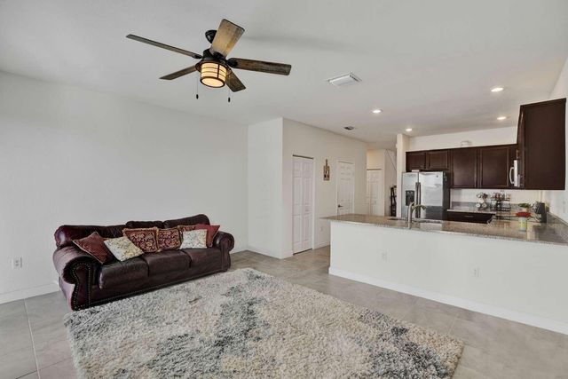 3460 W 103rd Terrace, Hialeah, FL 33018