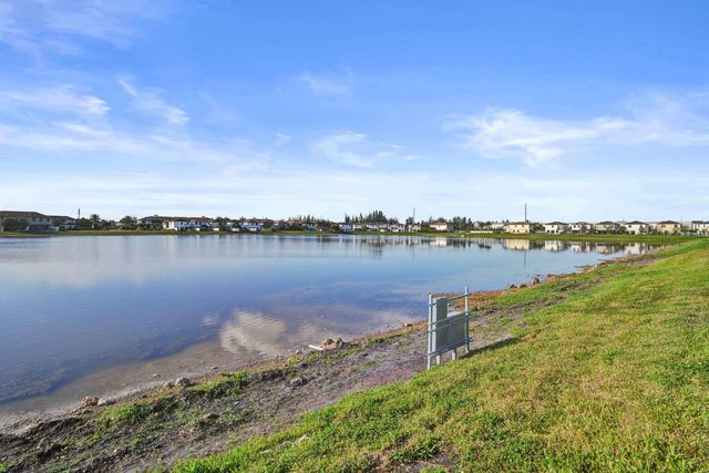 3460 W 103rd Terrace, Hialeah, FL 33018