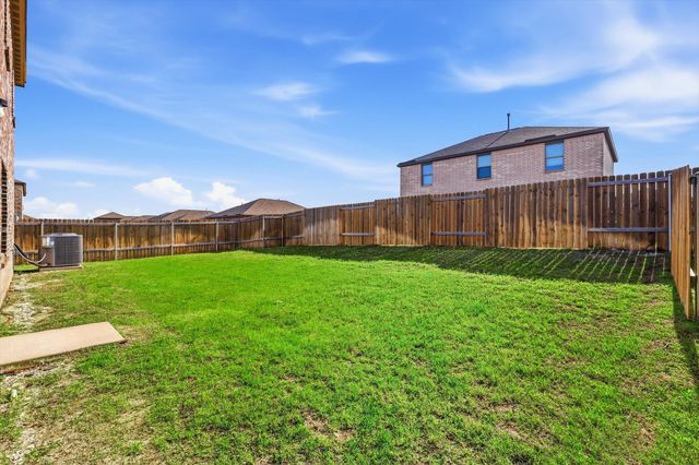 2105 Yarbrough Drive, Anna, TX 75409