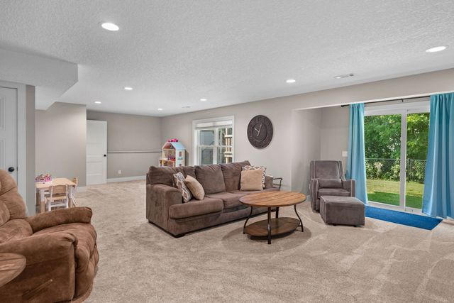 781 Bluestem Court, Blue Grass, IA 52726