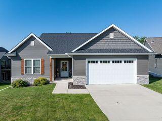781 Bluestem Court, Blue Grass, IA 52726