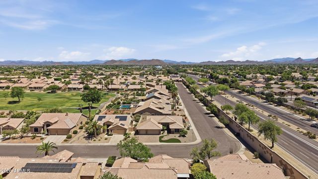 8306 W TONTO Lane, Peoria, AZ 85382