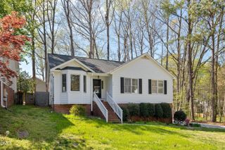 112 Rock Pointe Lane, Cary, NC 27513