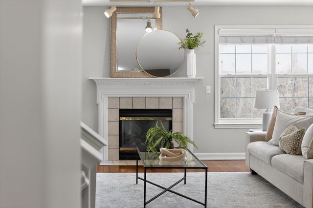 3031 Barclay Way, Ann Arbor, MI 48105