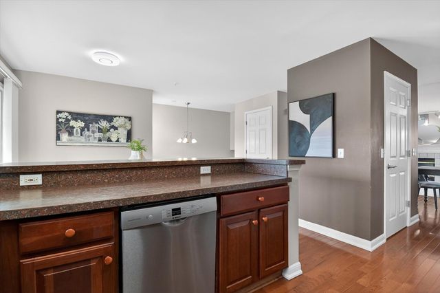 3031 Barclay Way, Ann Arbor, MI 48105