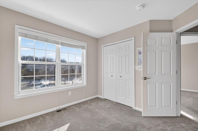 3031 Barclay Way, Ann Arbor, MI 48105