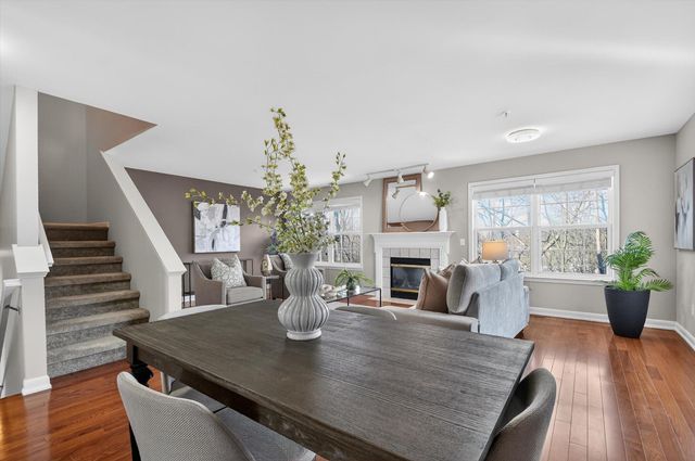 3031 Barclay Way, Ann Arbor, MI 48105