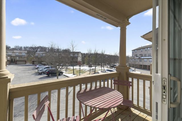 3031 Barclay Way, Ann Arbor, MI 48105