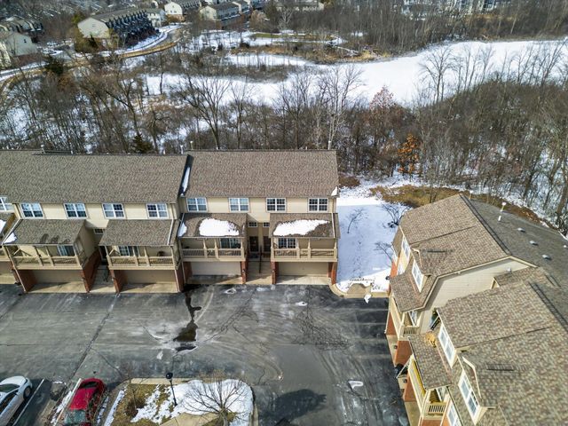 3031 Barclay Way, Ann Arbor, MI 48105