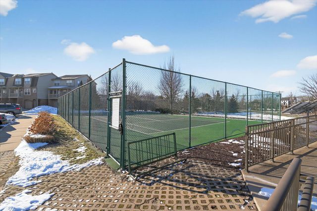 3031 Barclay Way, Ann Arbor, MI 48105