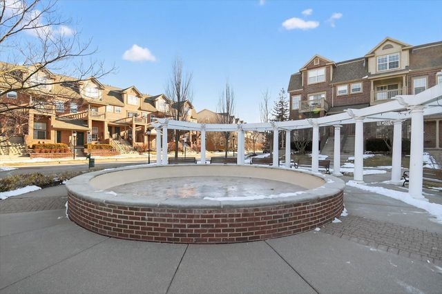 3031 Barclay Way, Ann Arbor, MI 48105