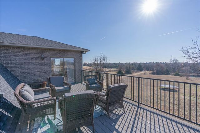 10800 Sorentino Drive, Arcadia, OK 73007