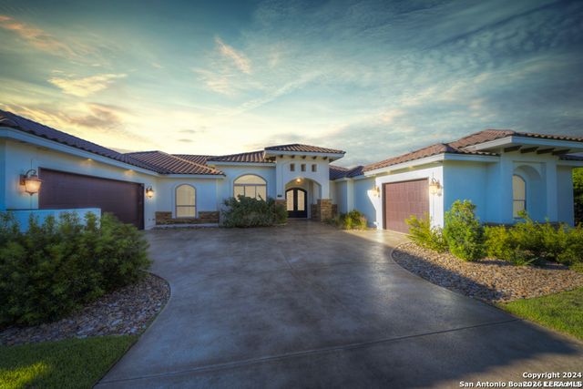 42 Via Aragon, San Antonio, TX 78257