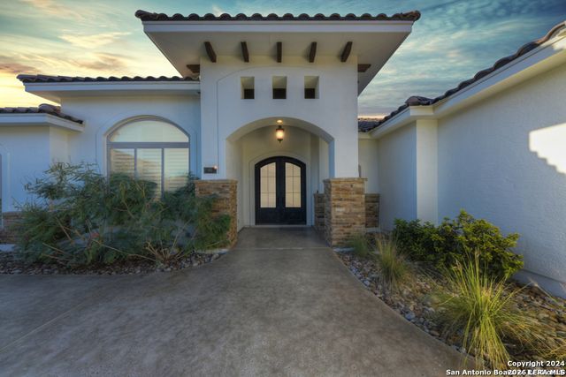 42 Via Aragon, San Antonio, TX 78257