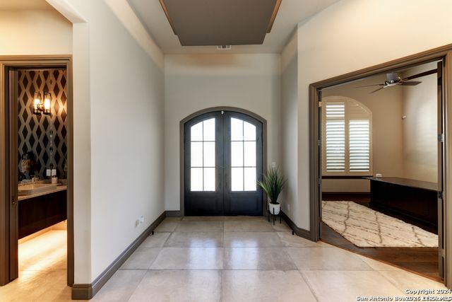 42 Via Aragon, San Antonio, TX 78257