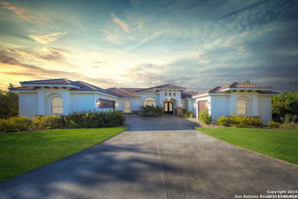 42 Via Aragon, San Antonio, TX 78257