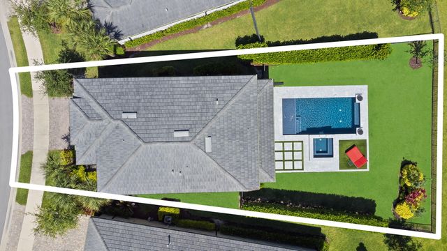 4688 E Pinehurst Trl Trail E, Oakland Park, FL 33309